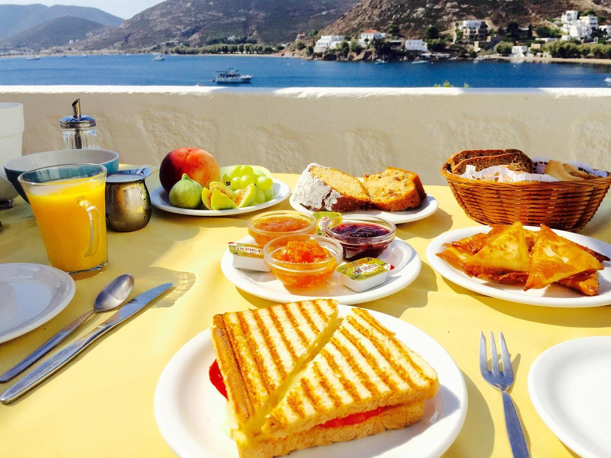 Alexandros Hotel Grikos Bay  Exterior photo
